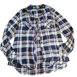 Torrid size 1 blue plaid button down long sleeve shirt